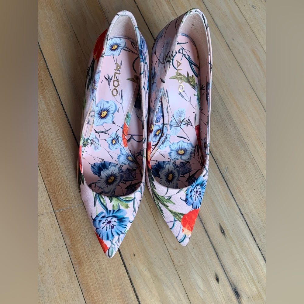 Aldo pink heels floral pattern